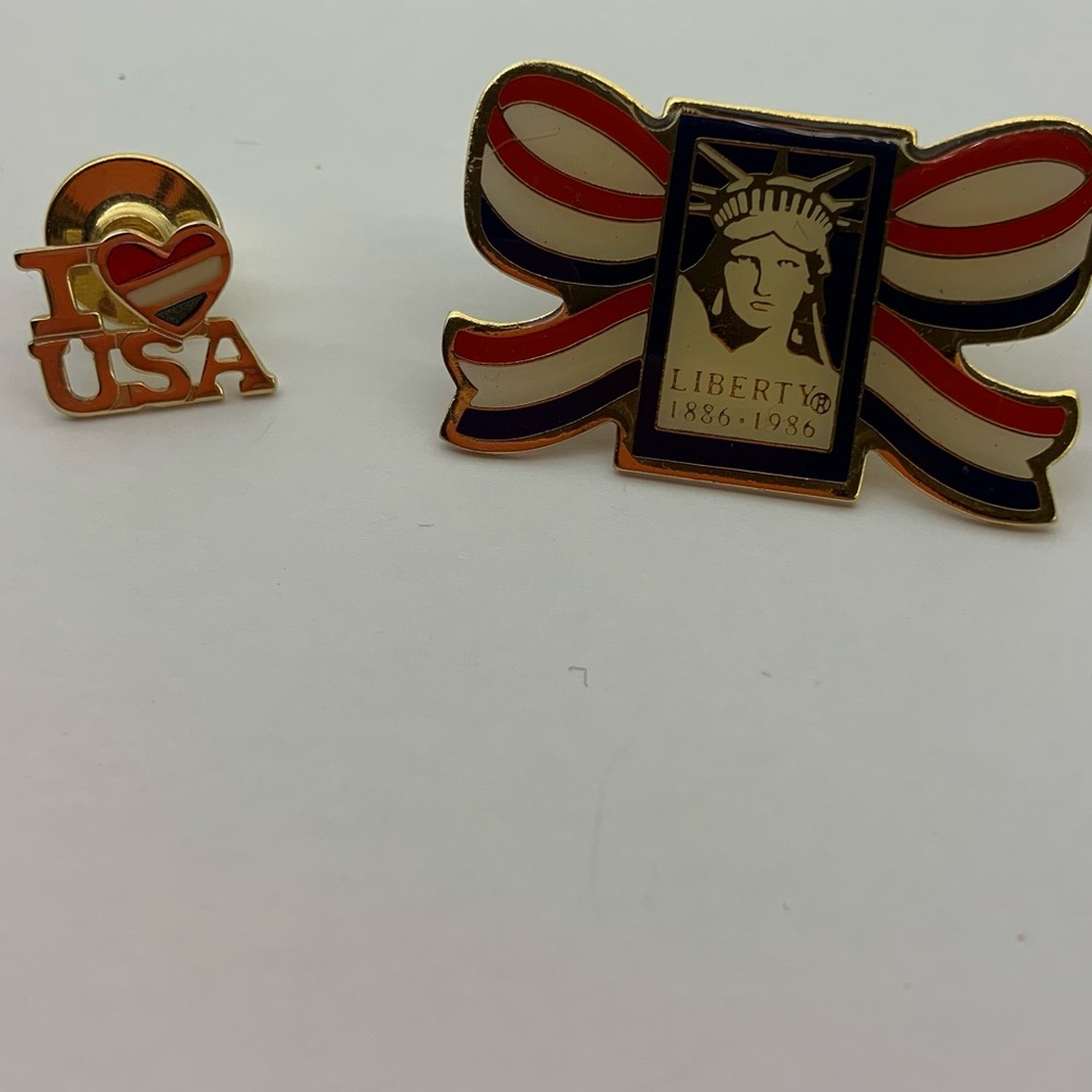 Vintage USA pins Red White and Blue Liberty 2 in 1 bundle
